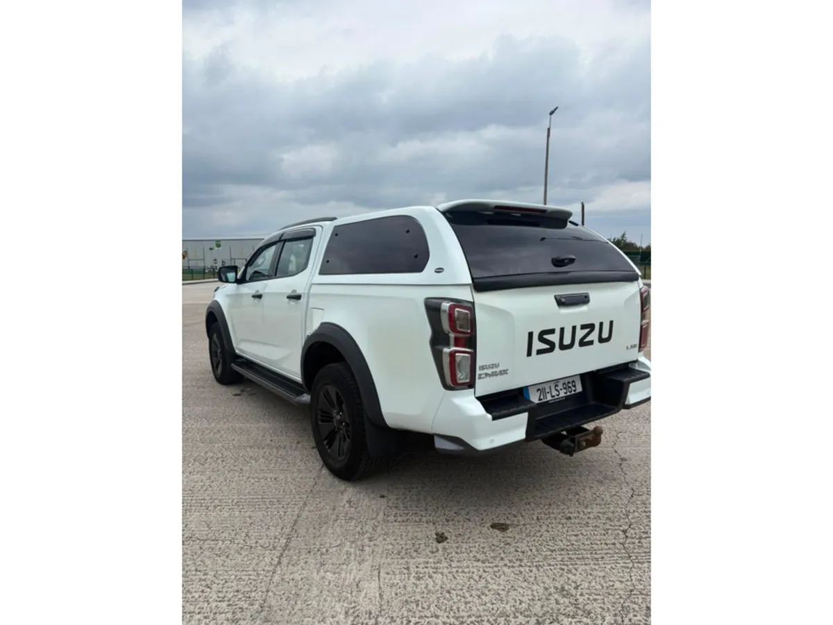 Isuzu D-Max LX DOUBLE CAB 4DR - Image 6