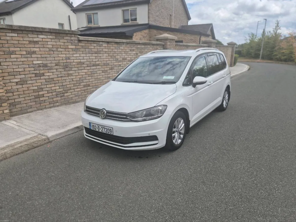 2019 vw touran auto €14,950 - Image 1
