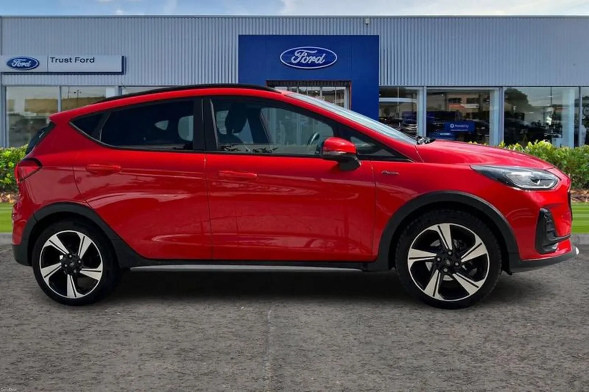 Ford Fiesta 1.0 EcoBoost Active 5dr - Image 3
