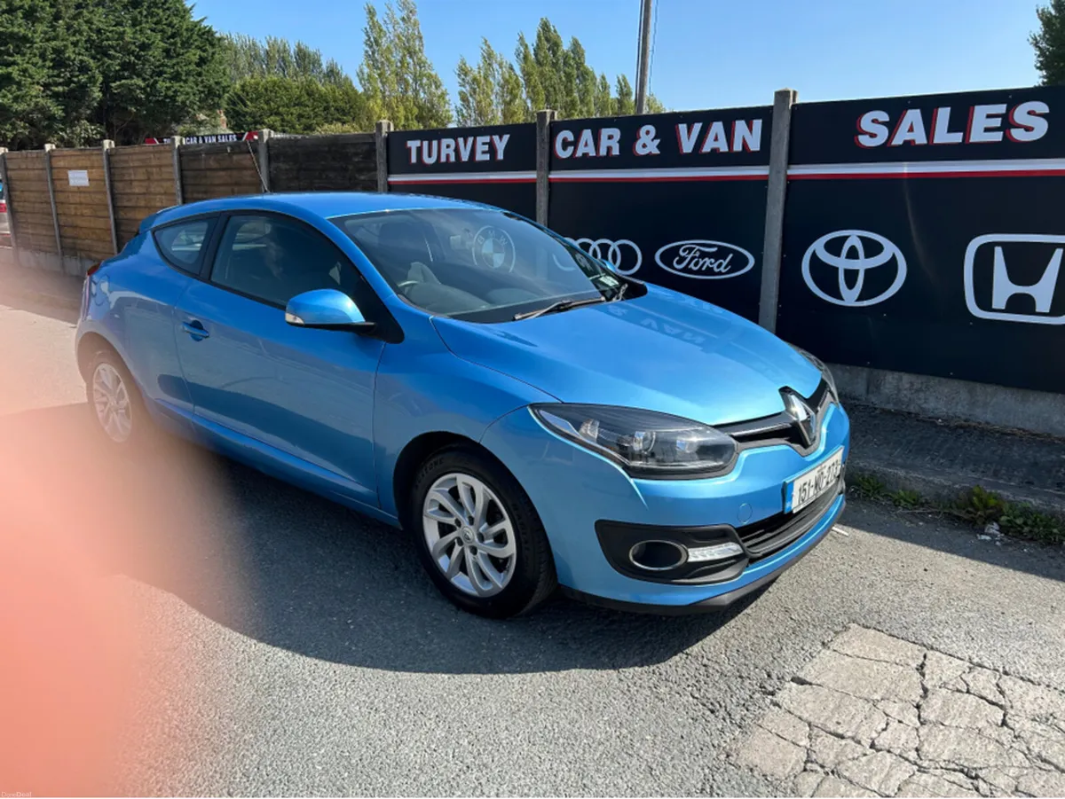 Renault Megane III DYNAMIQUE 1.5 DCI - Image 2