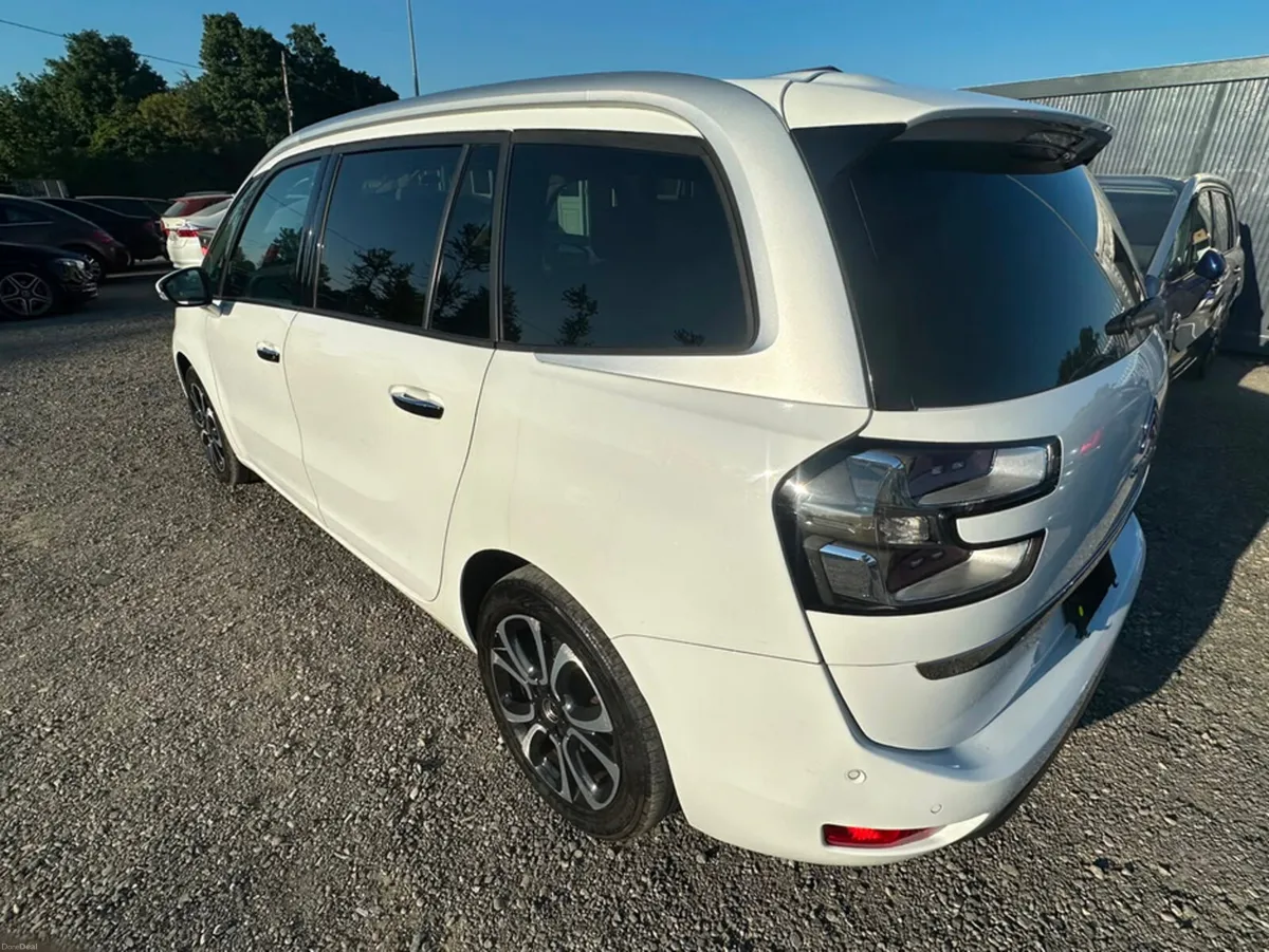 Citroen C4 Picasso Grand SHINE HDI 2.0L Diesel Aut - Image 5