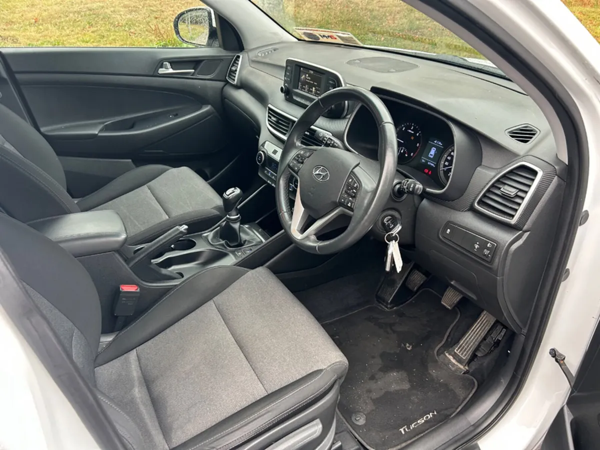 Hyundai Tucson IX35 COMFORT PLUS 1.6 5DR D - Image 6