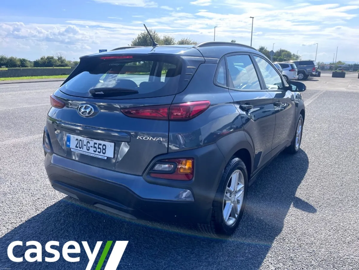 Hyundai KONA KAUAI COMFORT 5DR DIESEL - Image 4