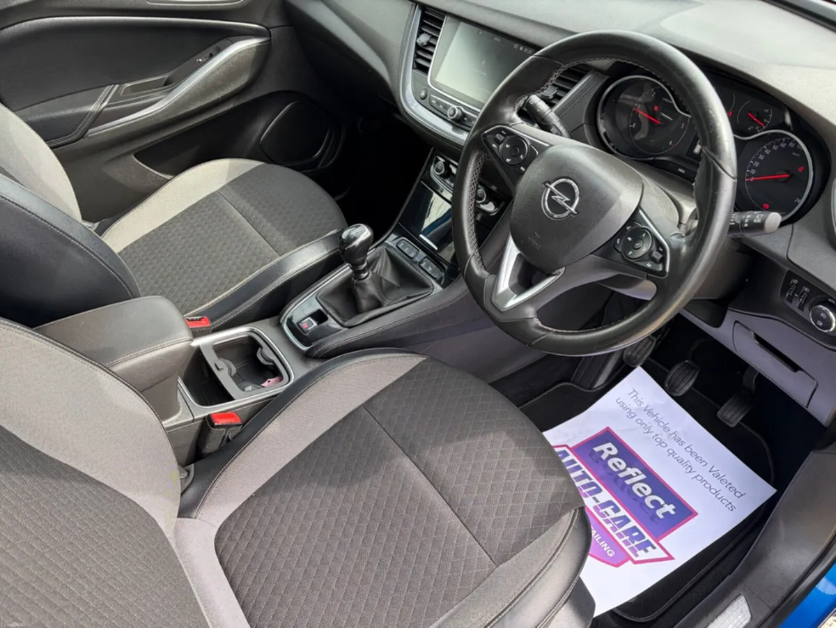 Opel Grandland X SRI 1.6 TURBO D 12 120PS 4DR - Image 2