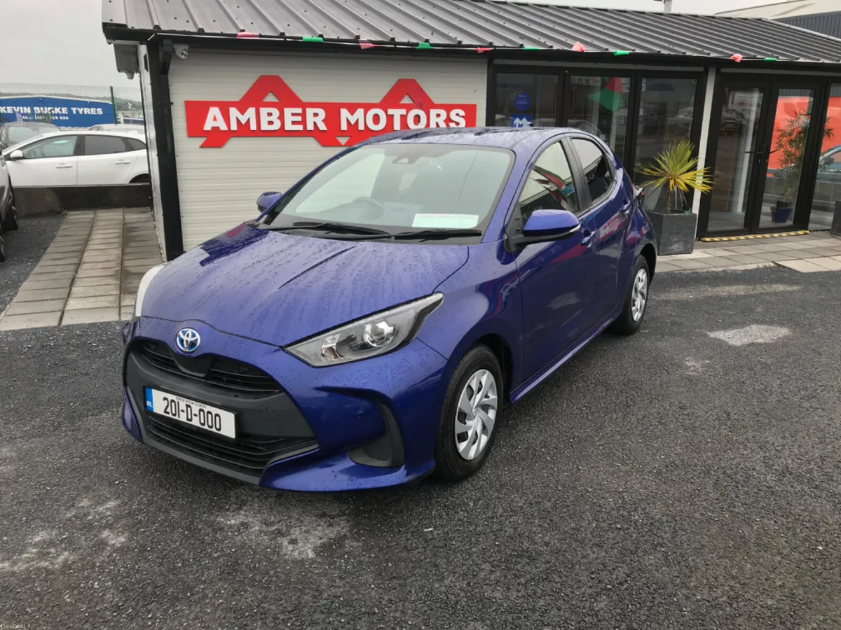 2020  TOYOTA YARIS PETROL  HYBRID AUTO - Image 2