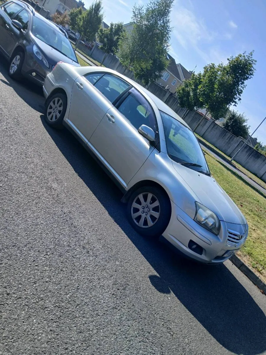 Toyota Avensis - Image 5