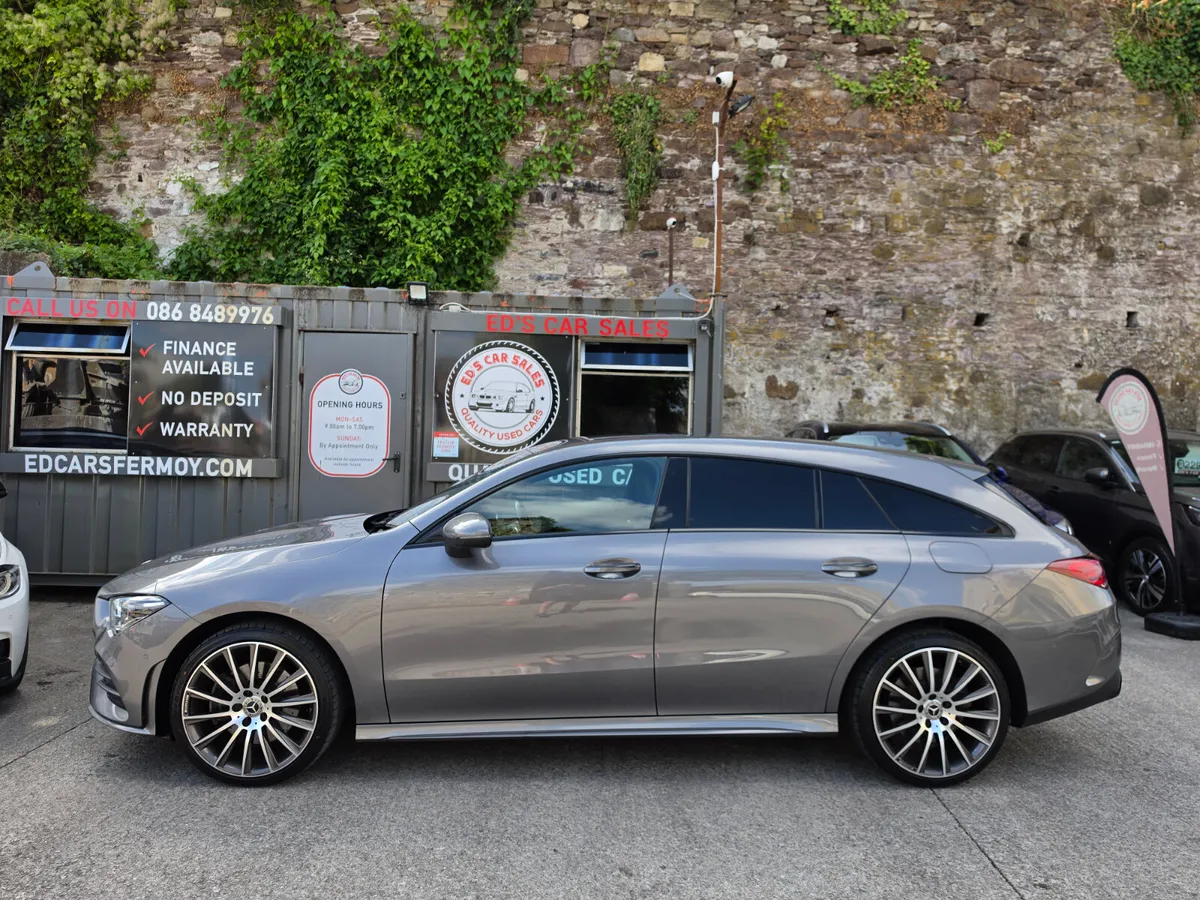 Mercedes-Benz CLA250e AMG Line Premium 2022 - Image 6