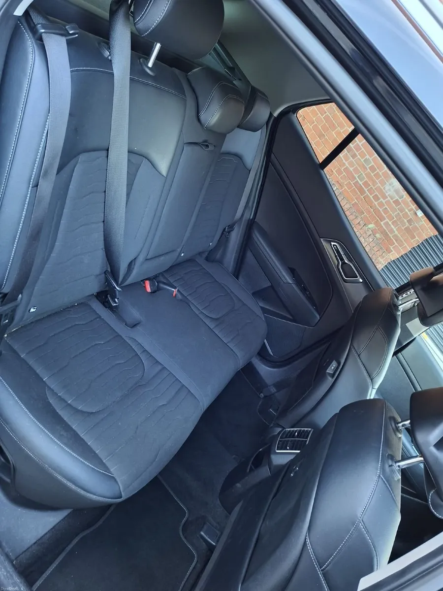 Kia Sportage 2023 - Image 4