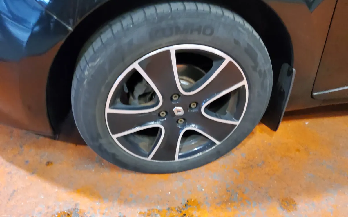Renault Clio 2013 - Image 4