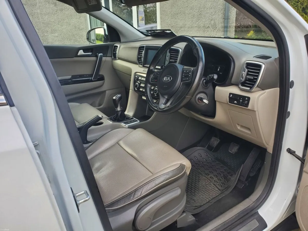 Kia Sportage 2018 - Image 6
