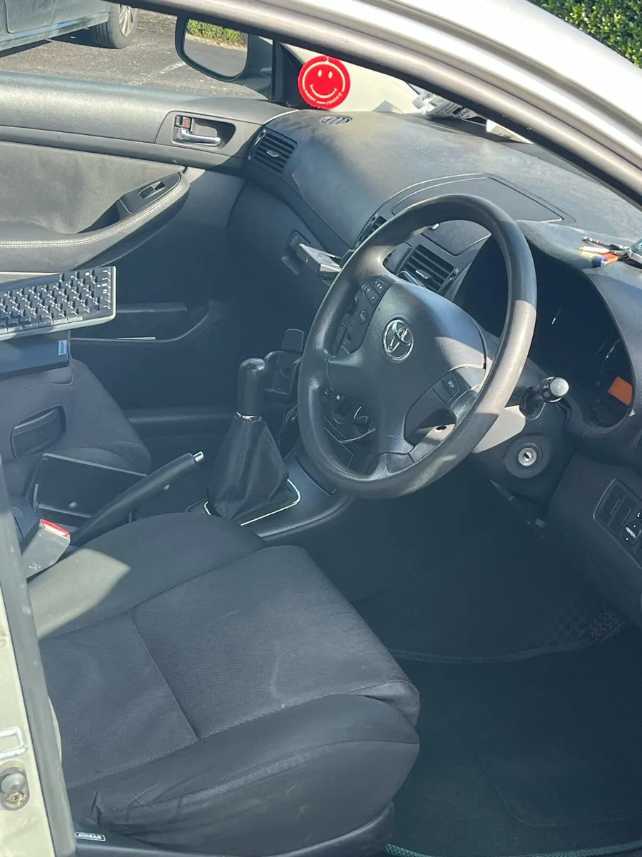 Toyota Avensis STRATA 1.6 NCT 10/26 - Image 5