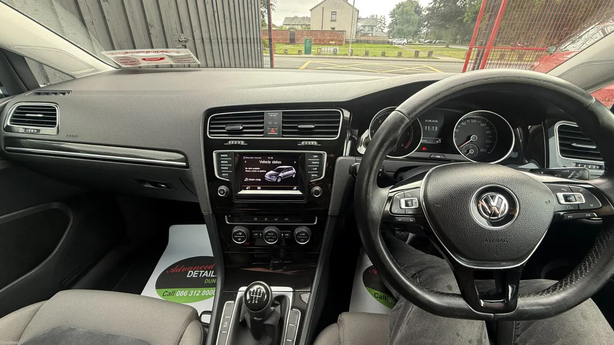 Volkswagen Golf 2015 - HIGH SPEC - Image 3