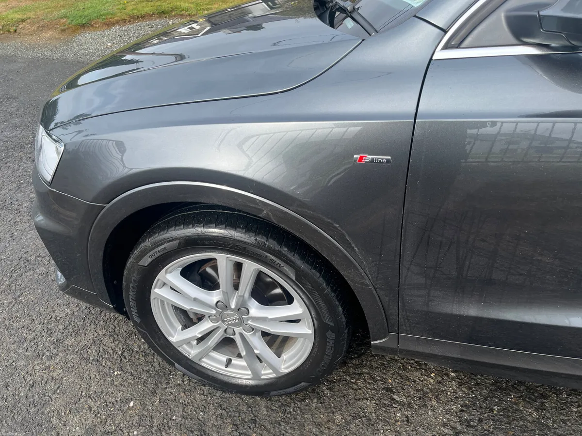 Audi Q3 2017 - Image 2