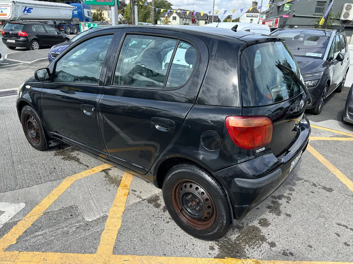 Toyota Yaris 2005 1.0 VVT-I Luna - Image 3