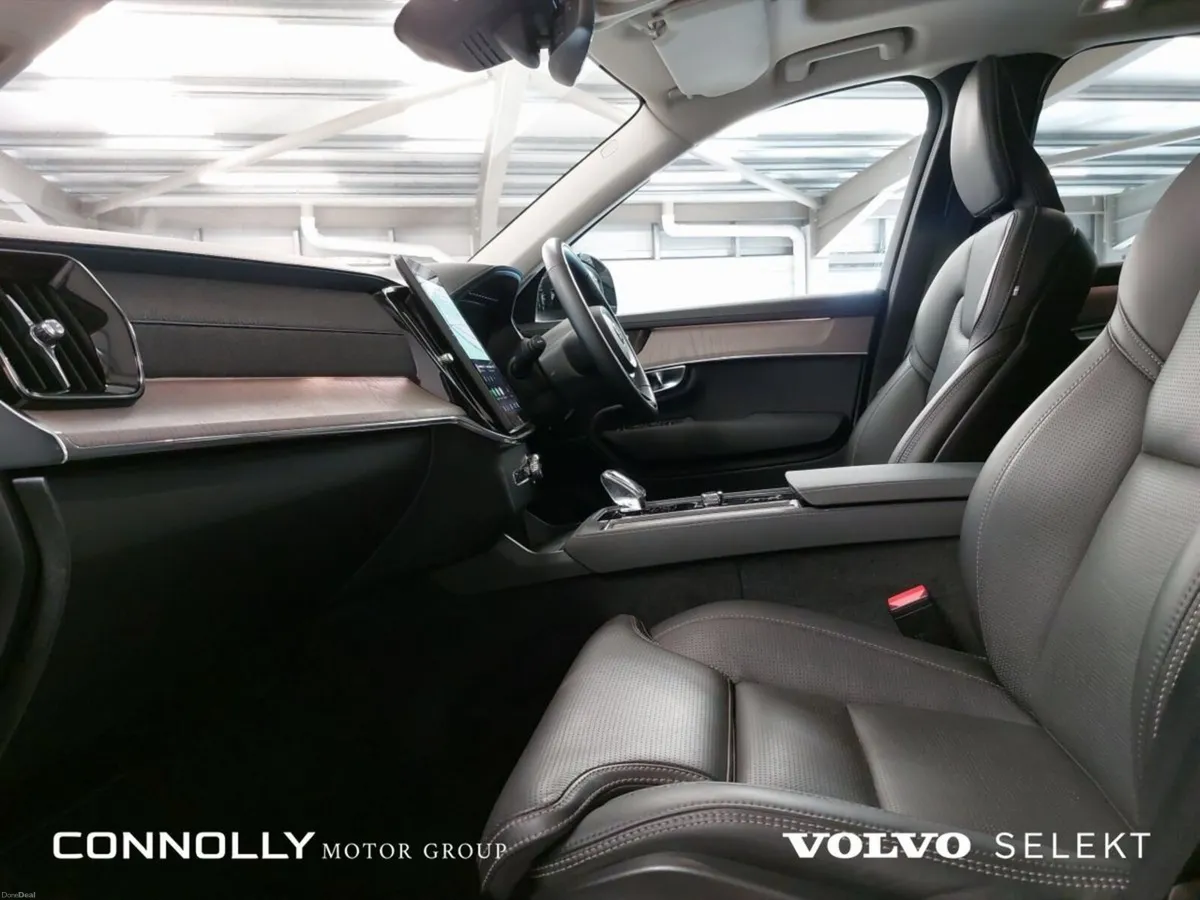 Volvo XC90 Plus | Plug in Hybrid | Sunroof | 7 sea - Image 5