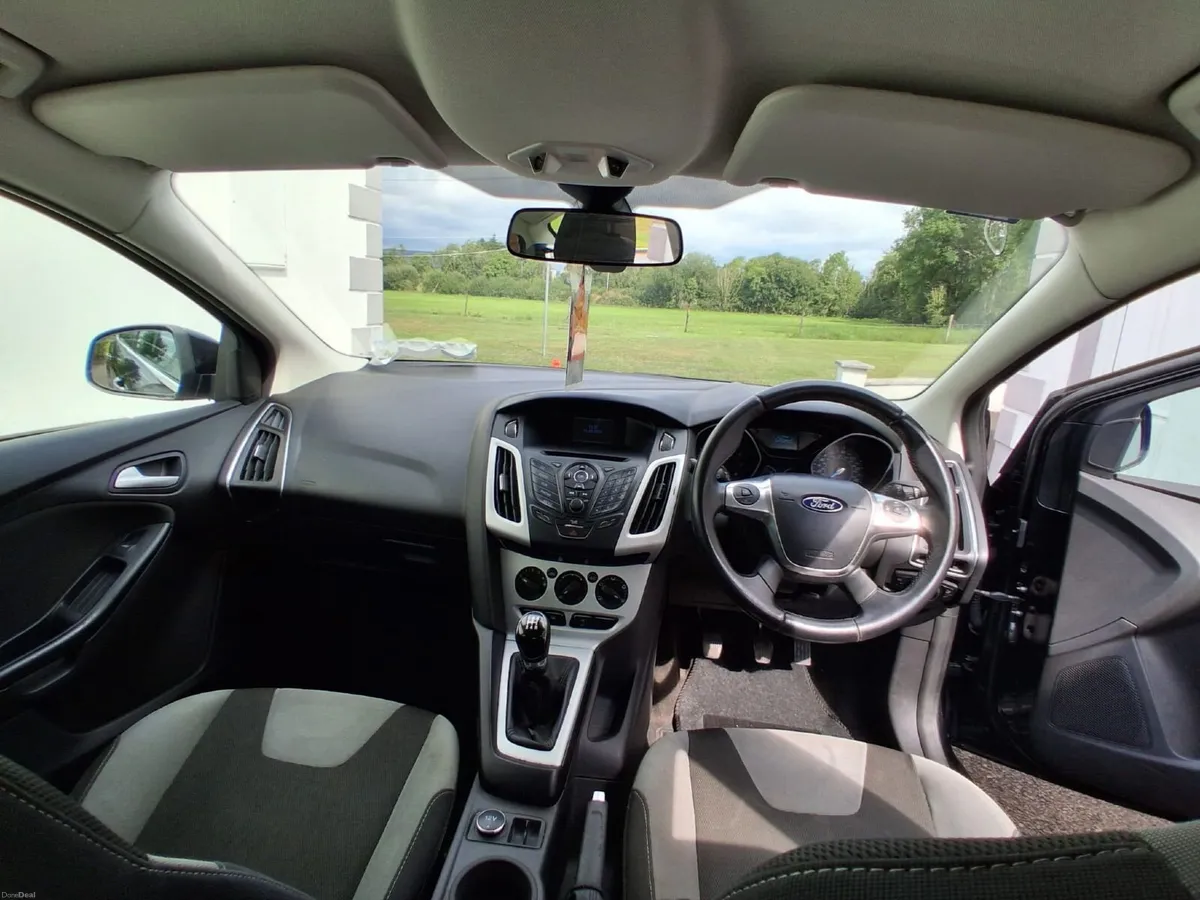 Ford Focus 2013 - Image 3