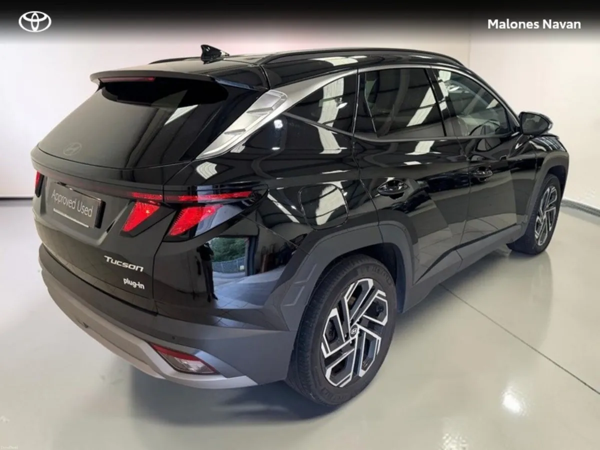 Hyundai Tucson EXECUTIVE PHEV 2WD 5DR - Image 2