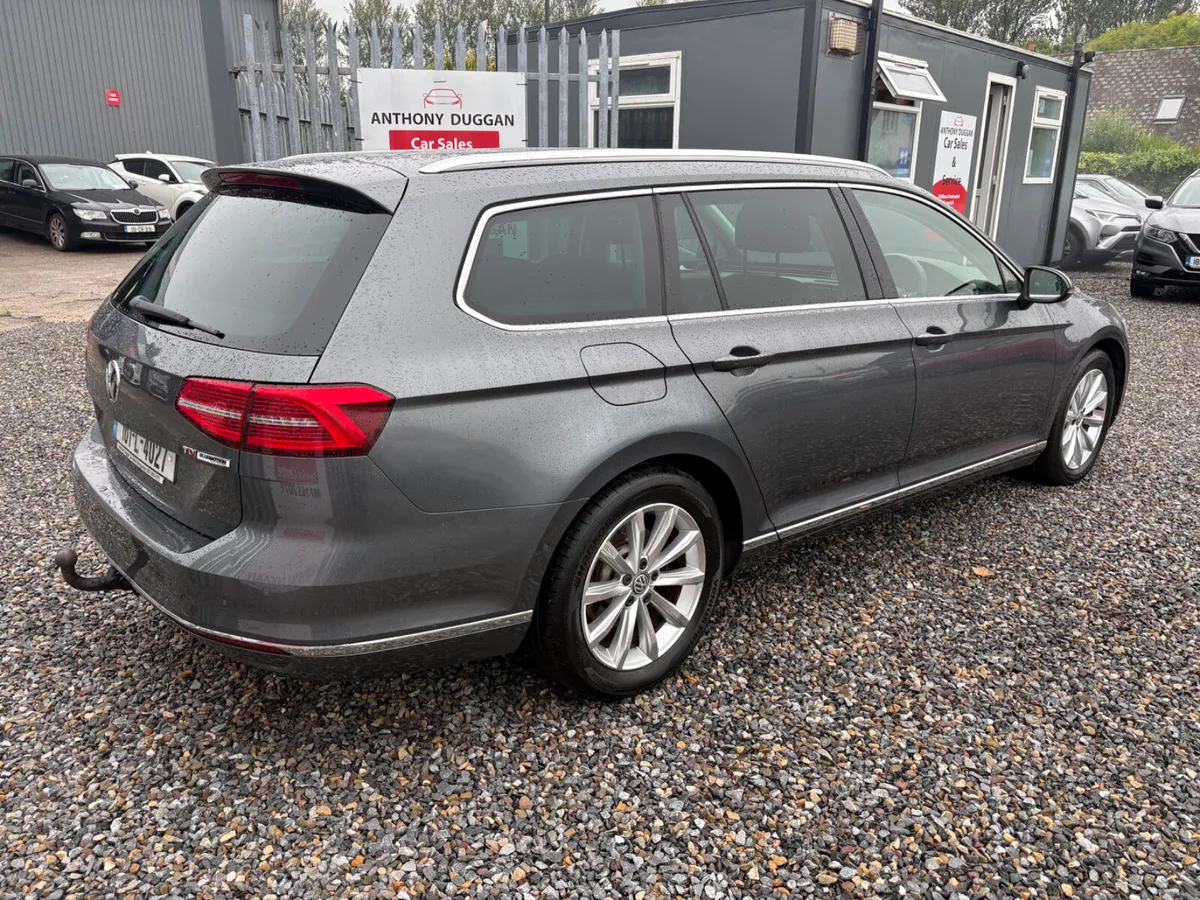 Volkswagen Passat Estate DSG HIGHLINE - Image 3