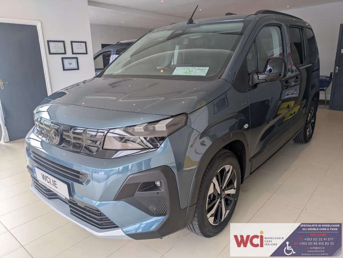 2026 Wheelchair Accessible Peugeot Rifter SWB - Image 3