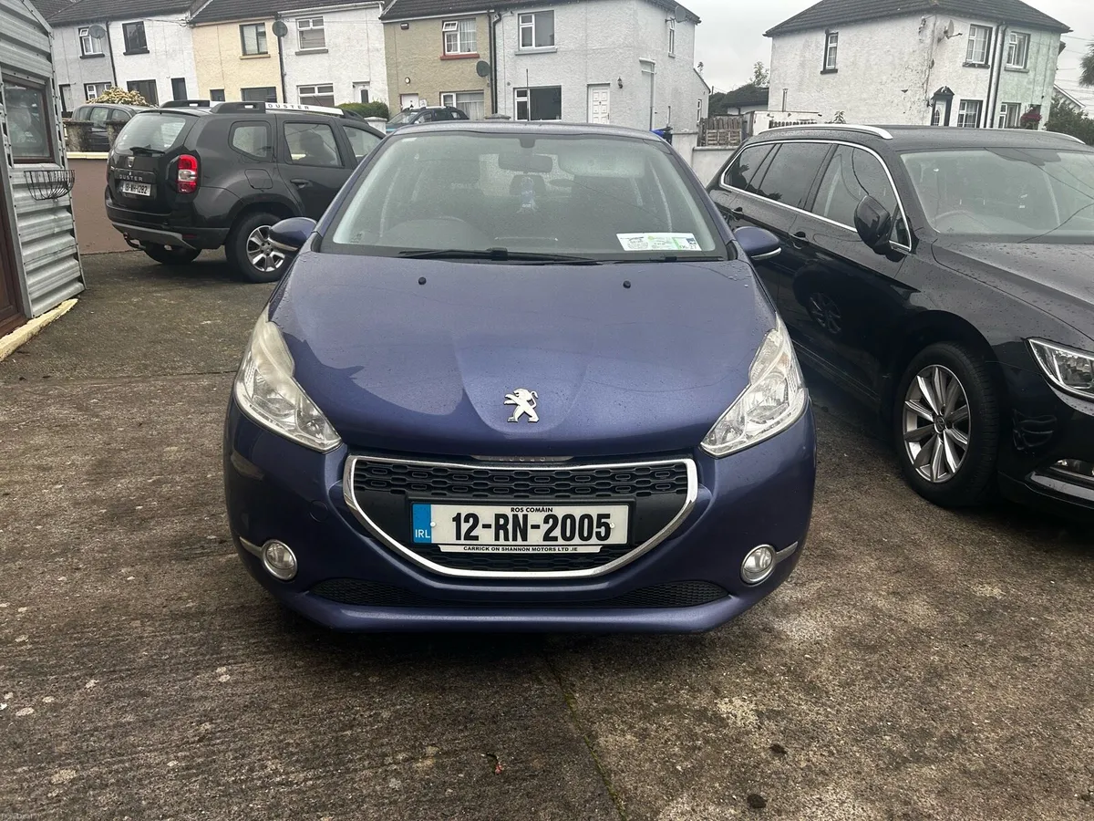 Peugeot 208 - Image 4