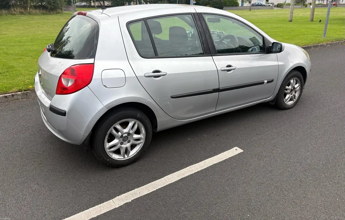2006 Renault Clio 1.2 Petrol NCT 05/27 - Image 6