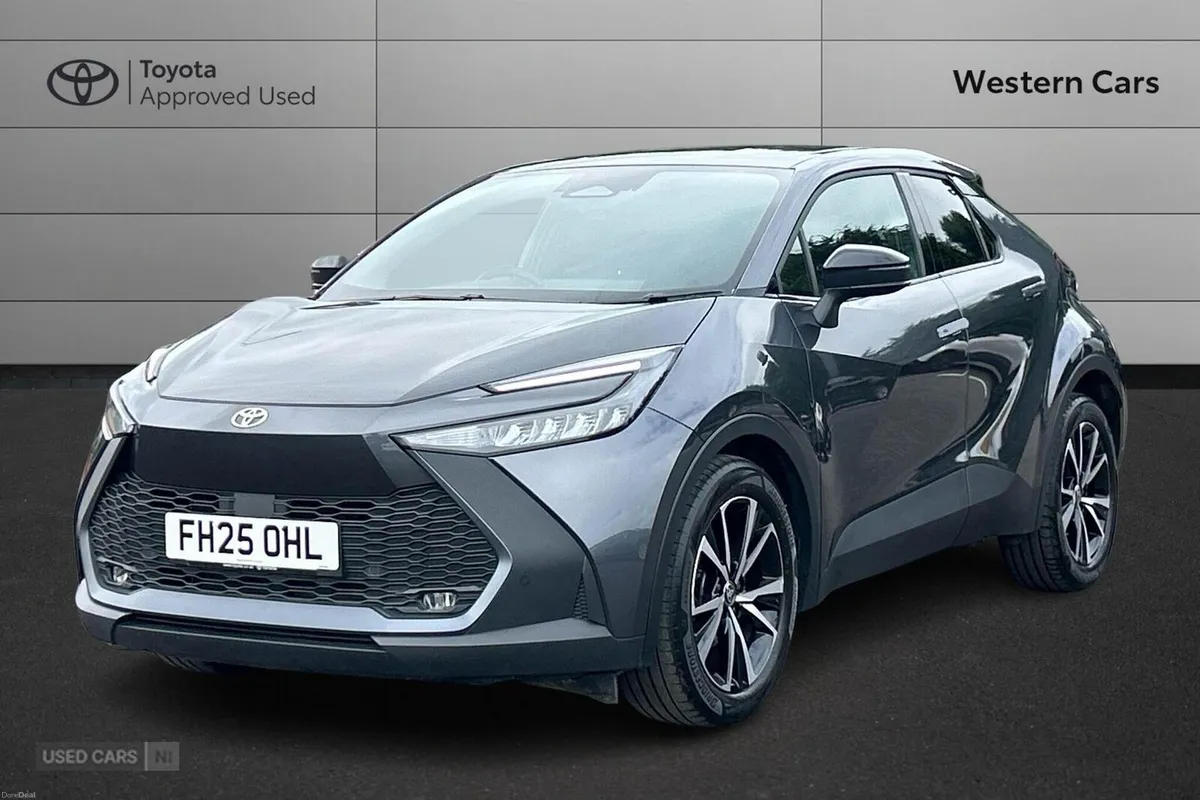 Toyota C-HR 1.8 VVT-h Design CVT Euro 6 (s/s) 5dr - Image 3