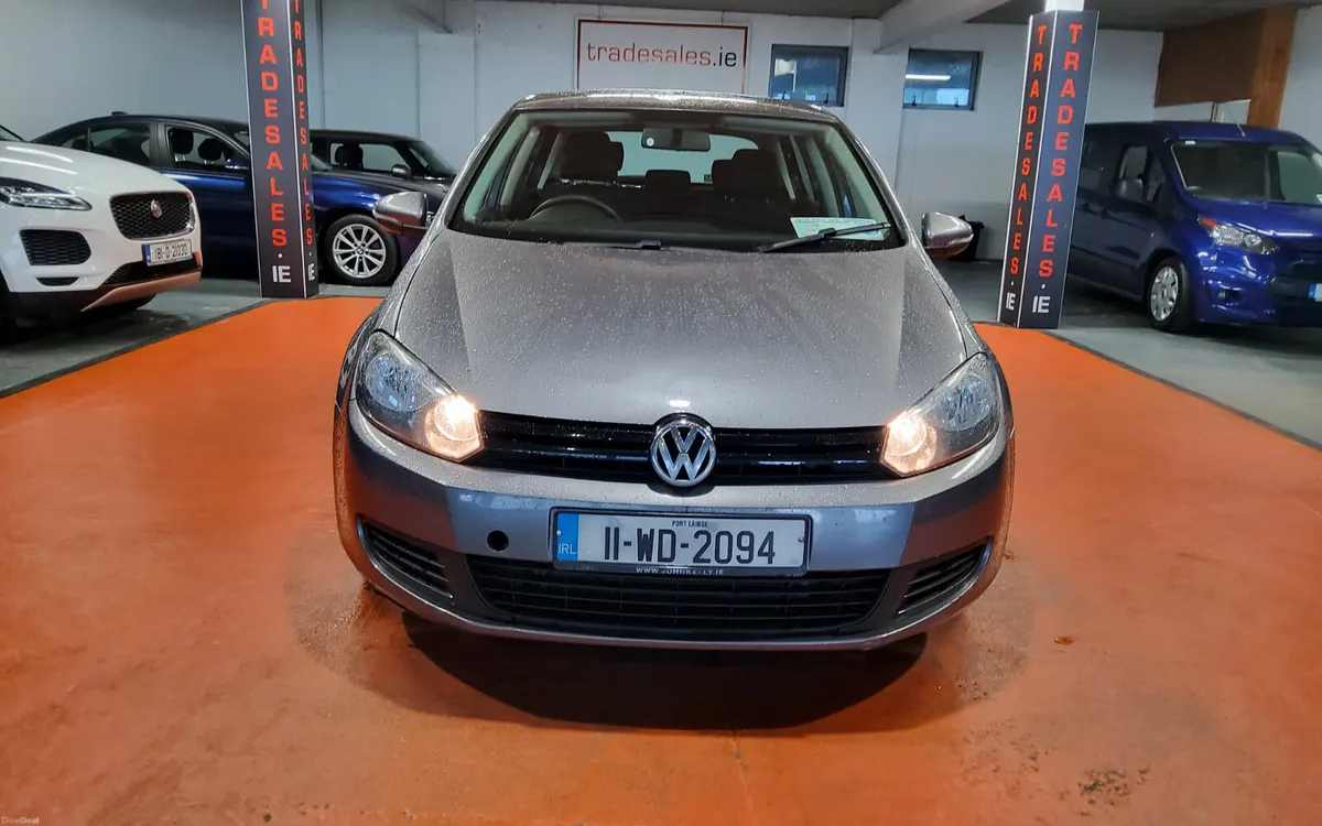 Volkswagen Golf 2011 - Image 2