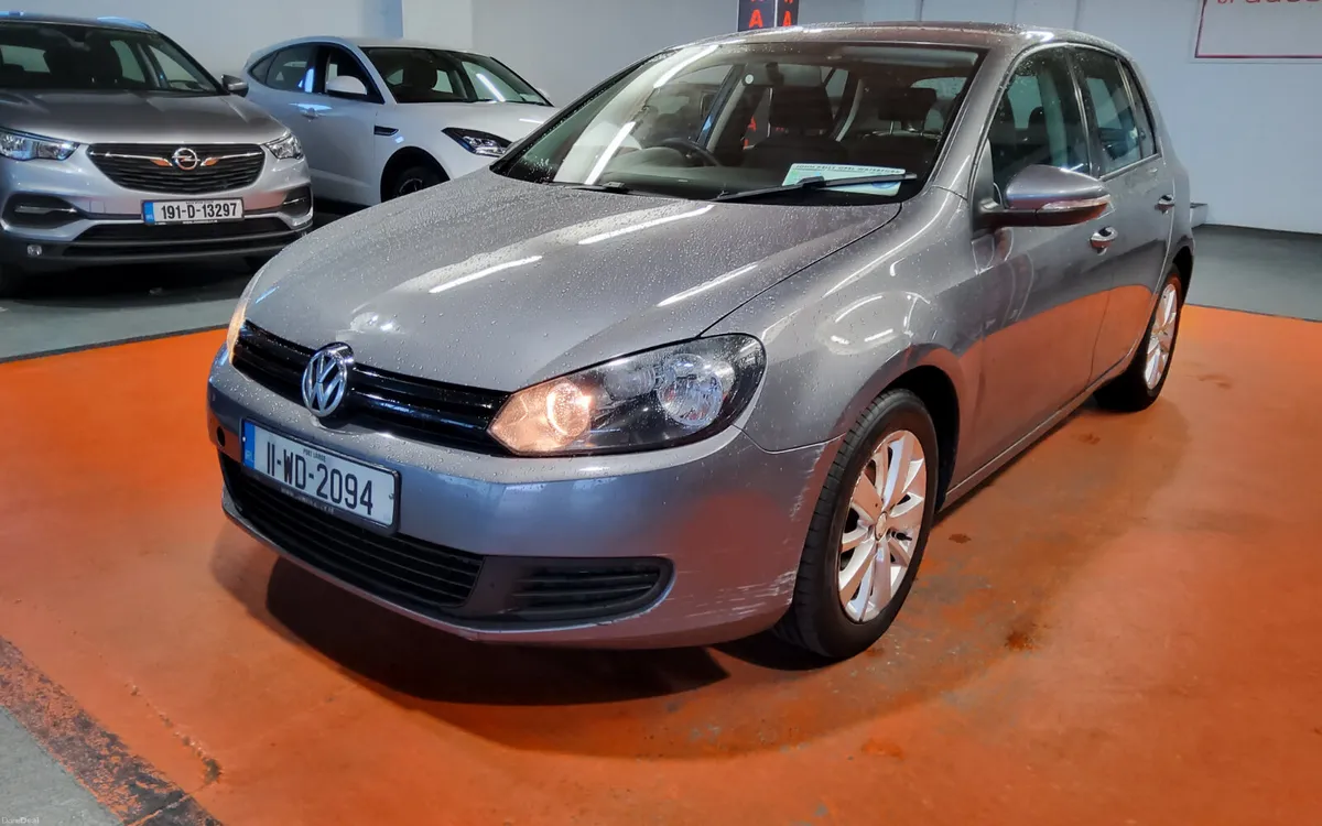 Volkswagen Golf 2011 - Image 3