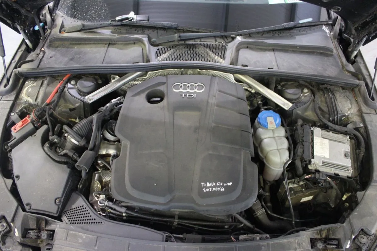 Audi A4 2.0TDI 150HP S tronic SE Ultra - TENDER 26 - Image 5
