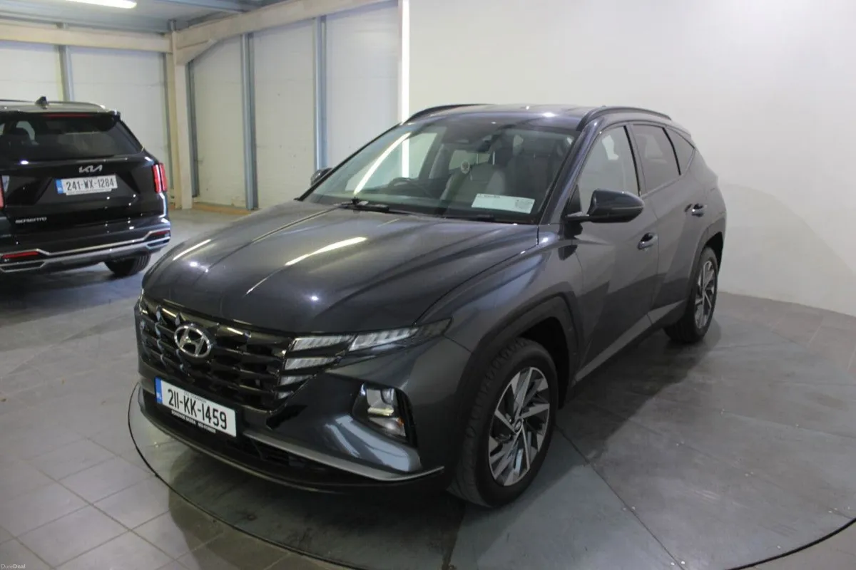 Hyundai Tucson 2WD Executive - TENDER 21 - ENGINE - Image 5