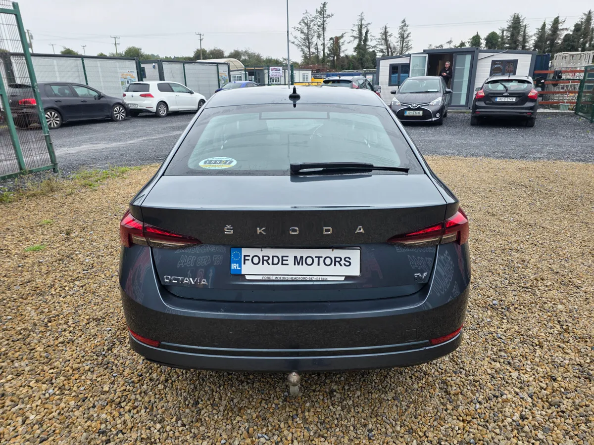 Skoda Octavia 2021 - Image 5