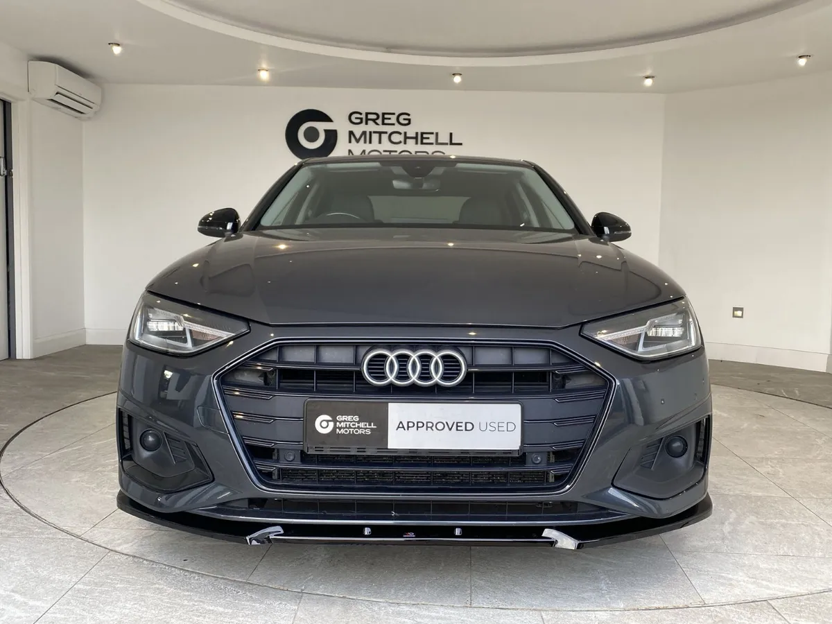Audi A4 2022 - Image 3