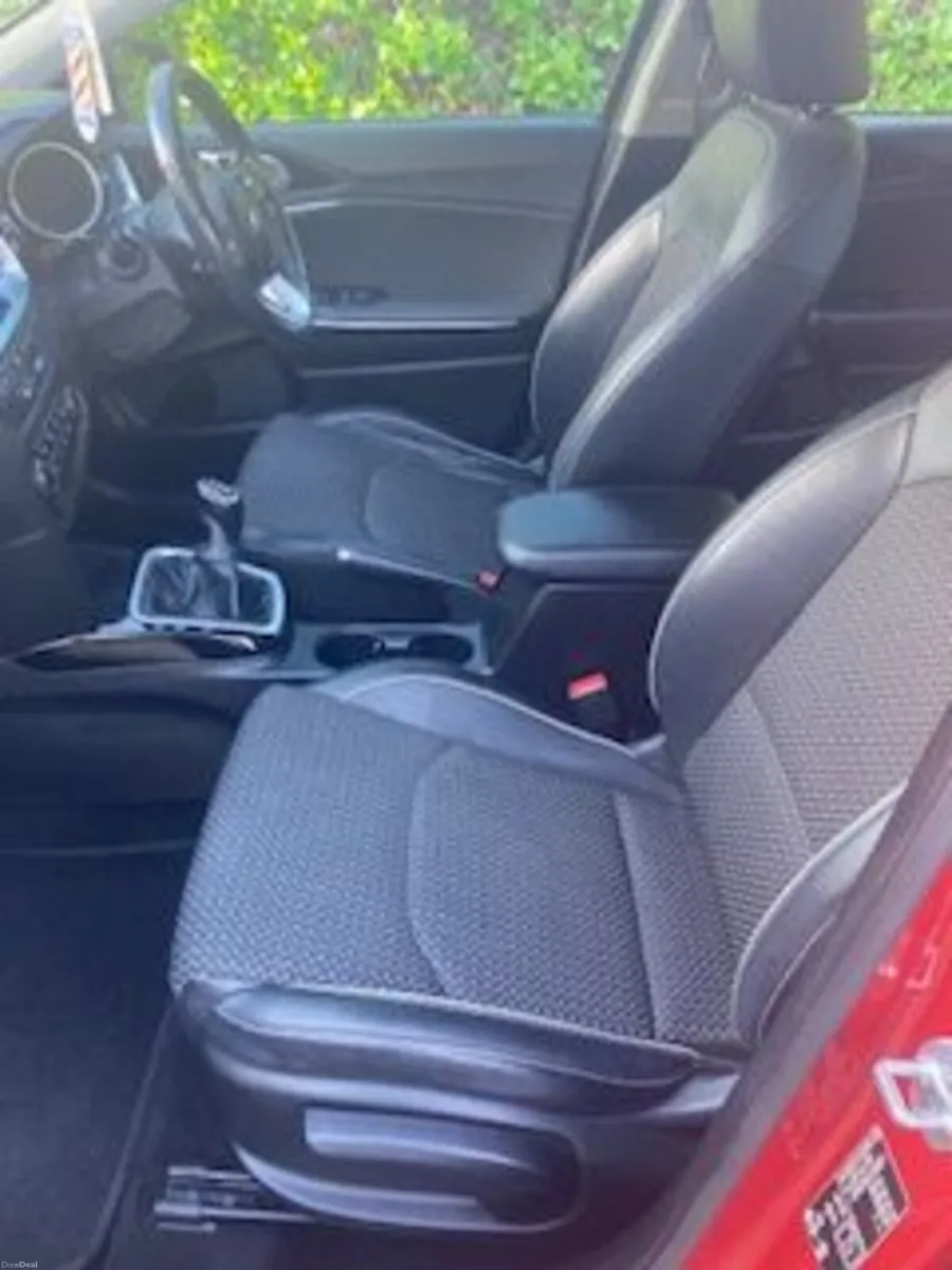 Kia Ceed 2019 1.6 Diesel - Image 6
