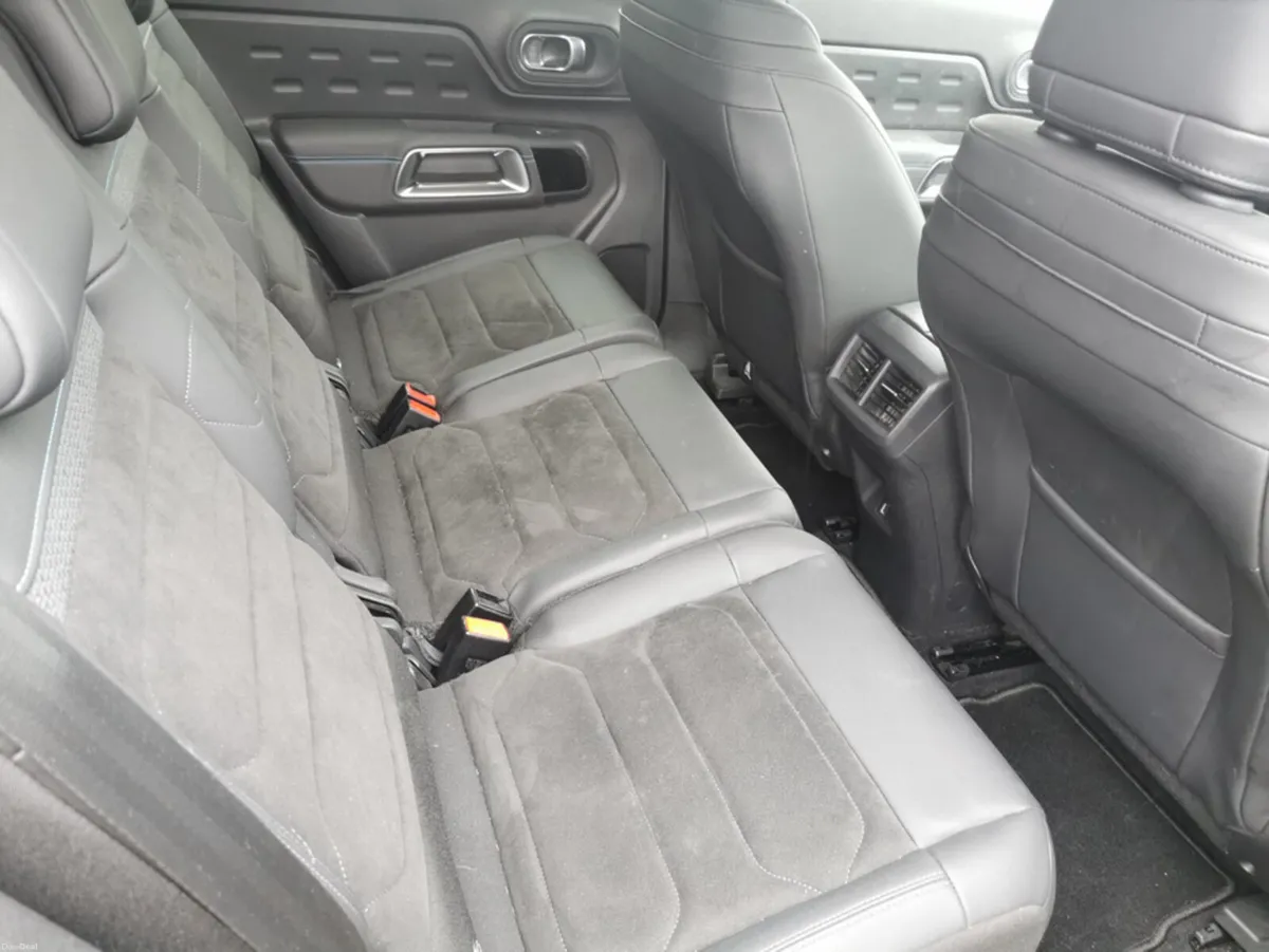 Citroen C5 Aircross FLAIR PHEV FWD MY5 MY50 4DR AU - Image 3