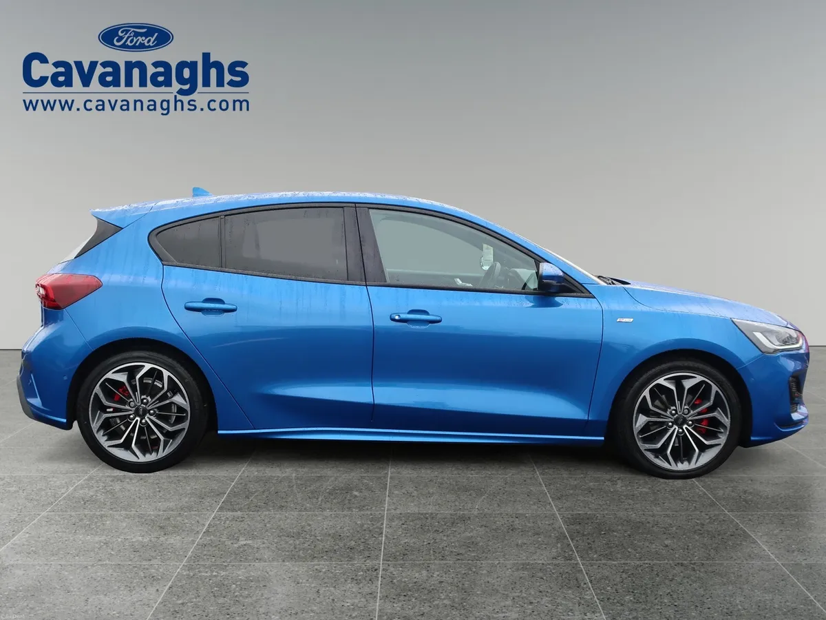 2023 FORD FOCUS ST-LINE ST-Line X 1.0L 125PS M6 - Image 5