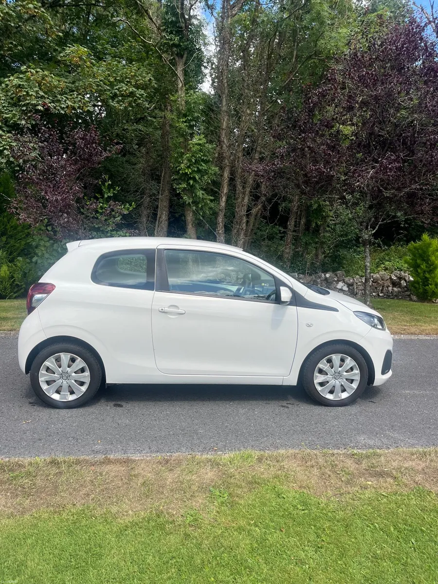 Peugeot 108 2015 - Image 2