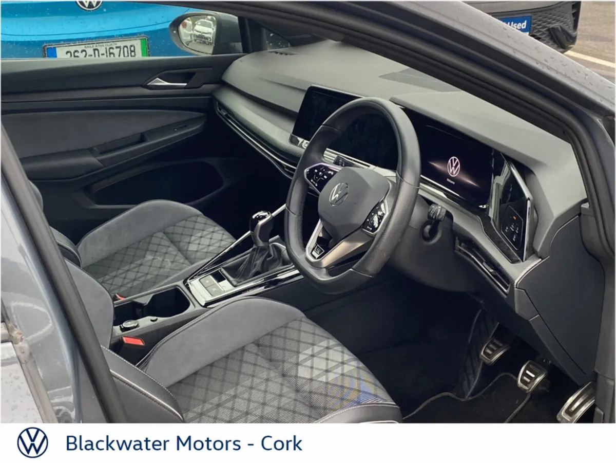 Volkswagen Golf 1.5TSI 130BHP 5DR R-LINE WITH REAR - Image 6