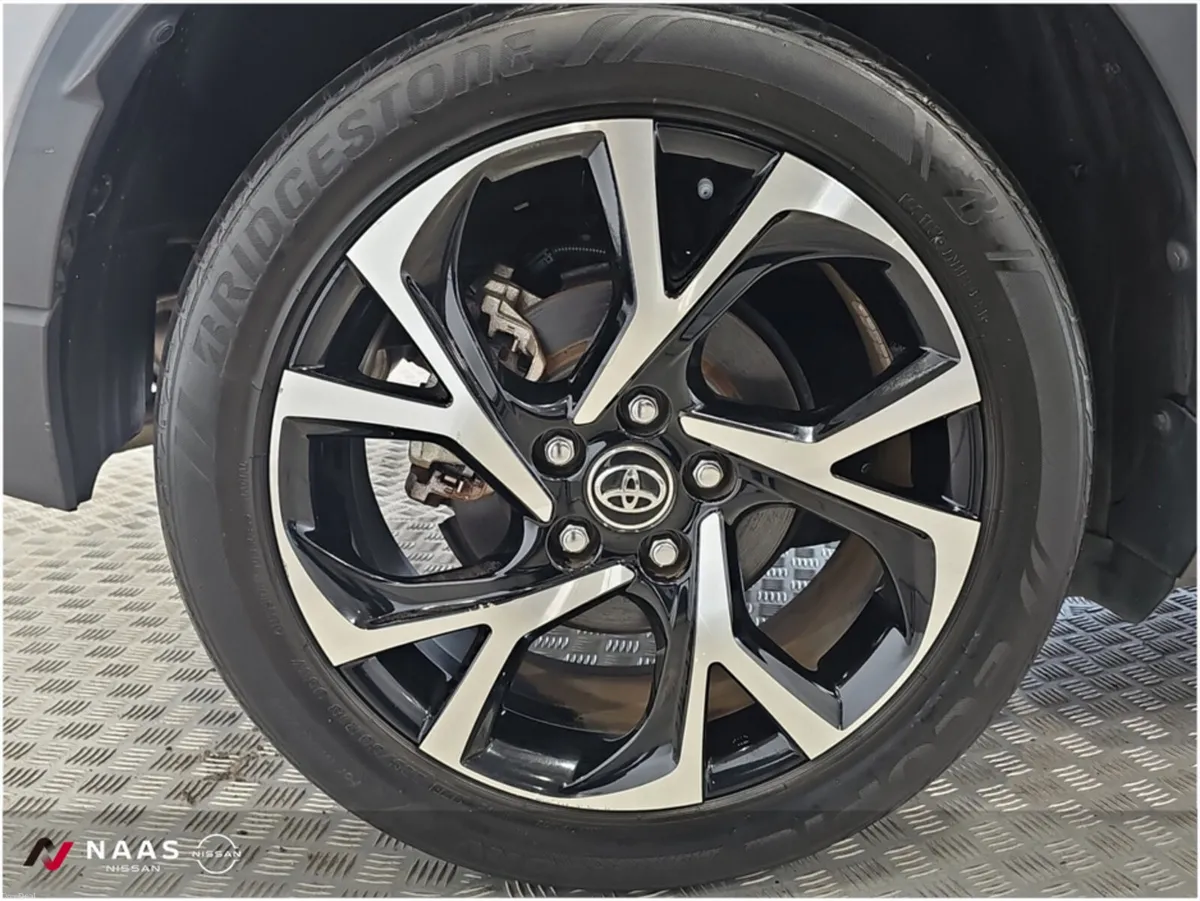 Toyota C-HR 1.8 Luna Sport - Image 6