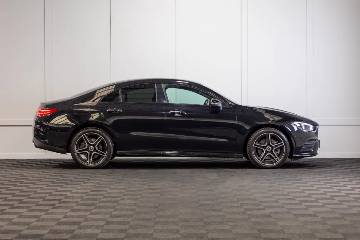 2022 Mercedes-Benz CLA 250e Progressive - Image 6