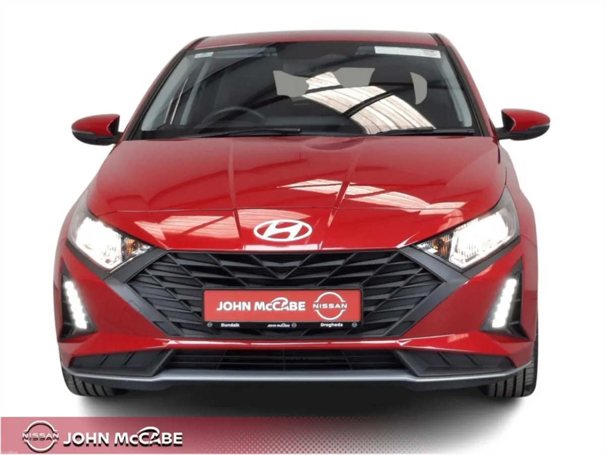 Hyundai i20 1.2 DELUXE PLUS MANUAL *RETAIL PRICE € - Image 2