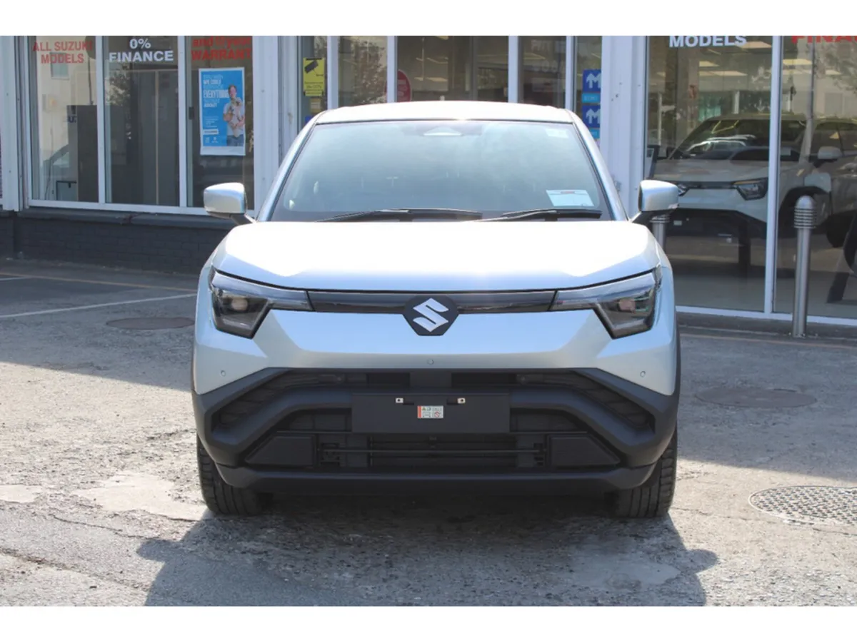 Suzuki e Vitara E Vitara motion 61kwh *0% Finance - Image 4