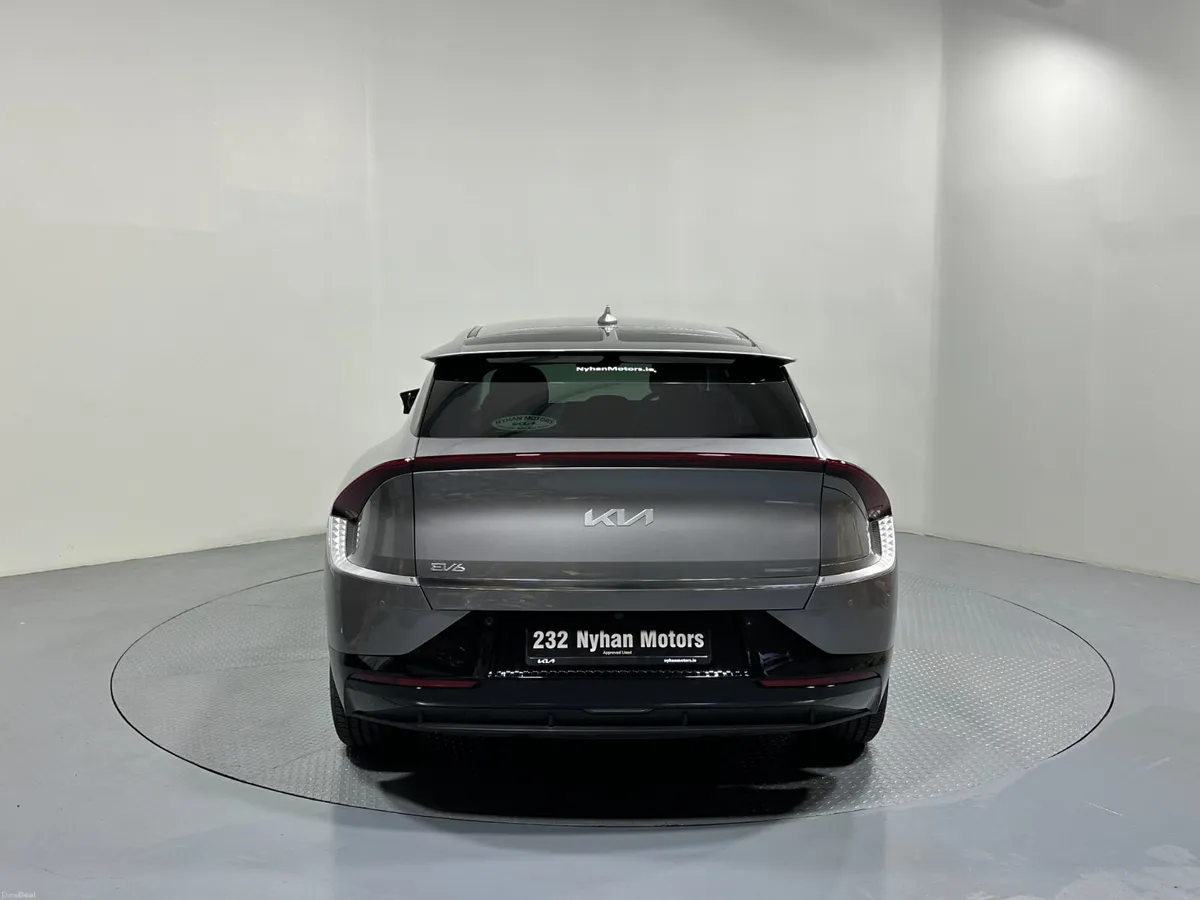 Kia EV6 Earth 77.4 KW/H Battery 500 KMS 232 (2023) - Image 6