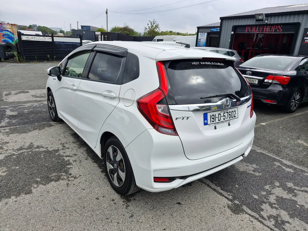 2019 Honda Fit 1.5L Hybrid Automatic Low Miles - Image 4
