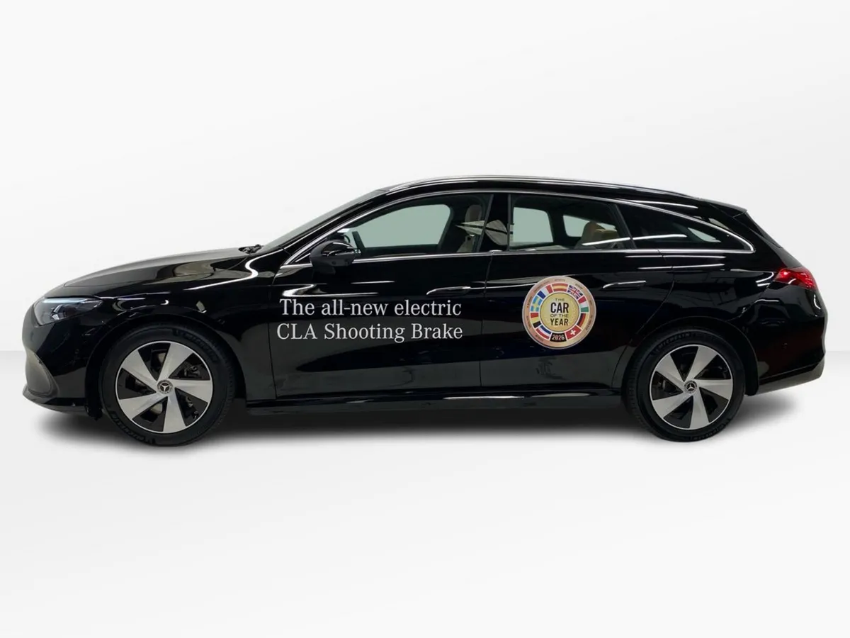 Mercedes-Benz CLA CLA 200  Shooting Break| Reversi - Image 5