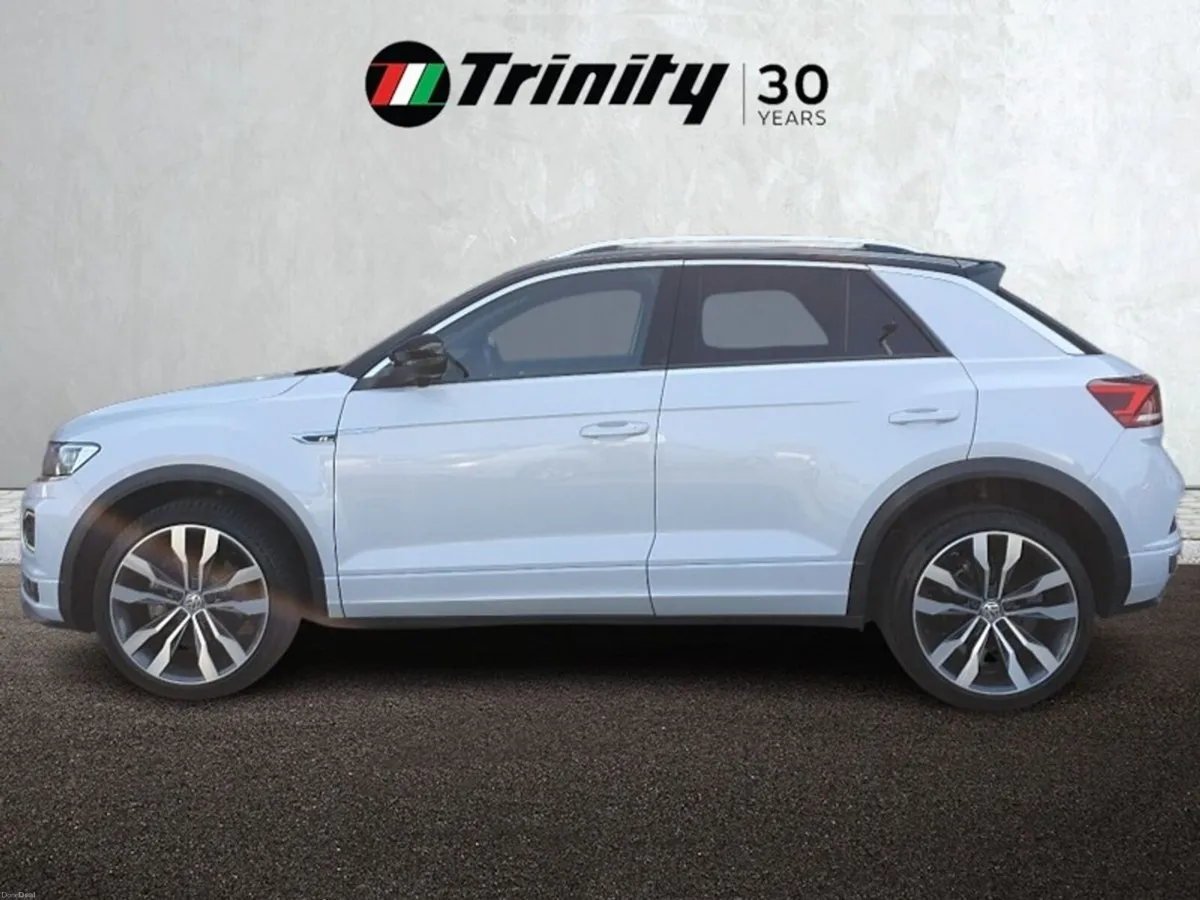 Volkswagen T-Roc R-LINE * AUTO ** 2.0 TDI ** SUV * - Image 5