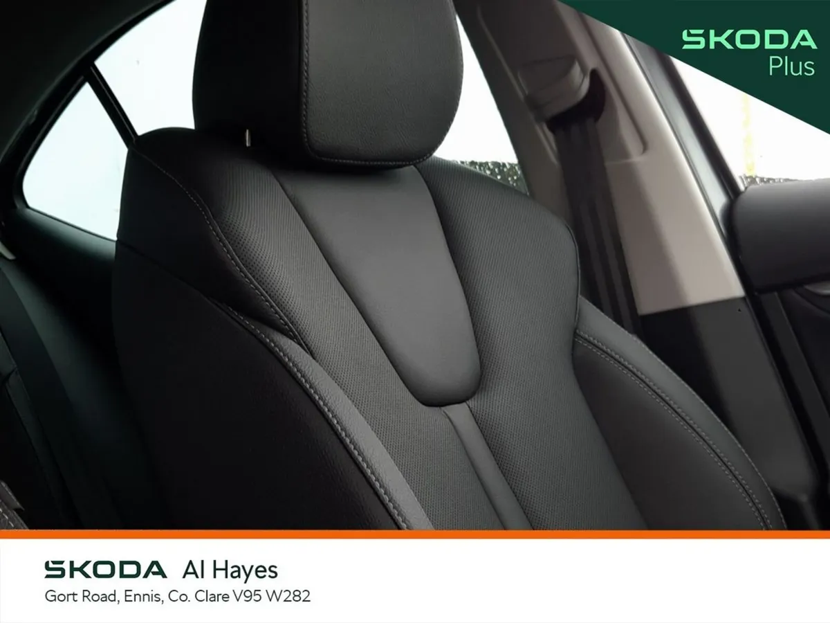 Skoda Octavia **ALL NEW HERITAGE MODEL**FULL LEATH - Image 3