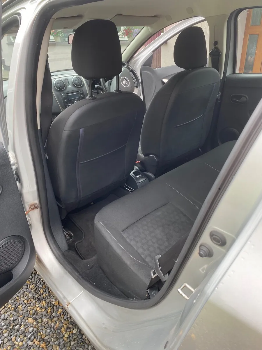Dacia Sandero 2015 - Image 5