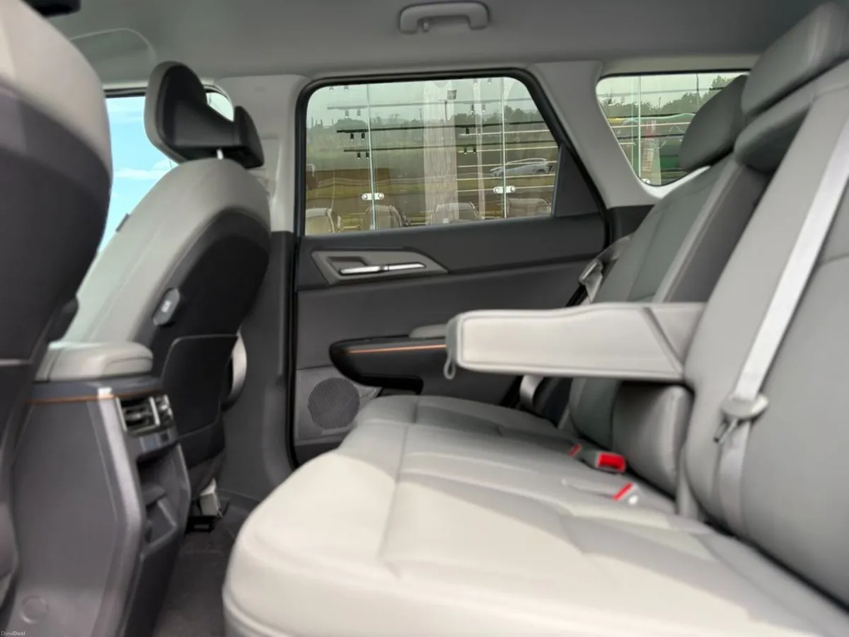 Kia EV5 Earth 3 ( Range 530km ) 3.9% APR Finance a - Image 4