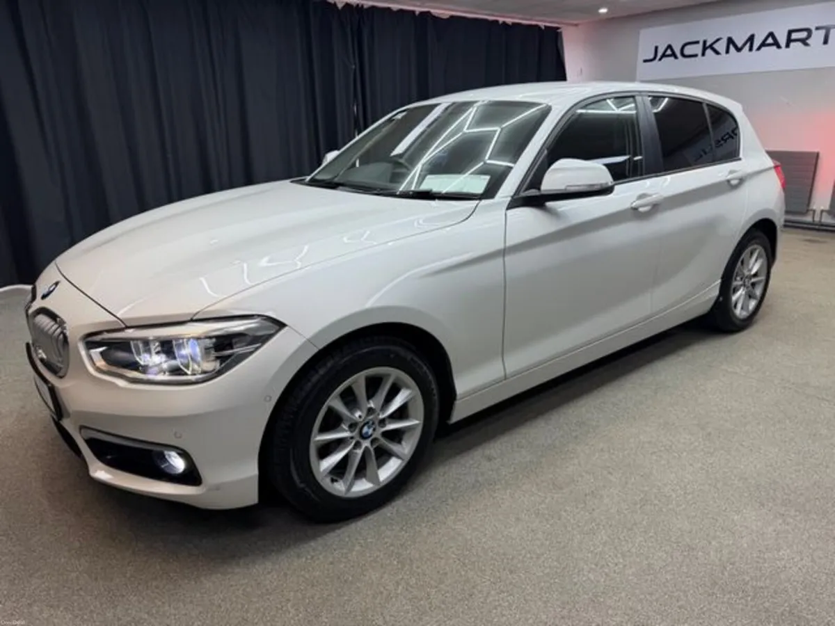 BMW 1-Series 118D - Image 4