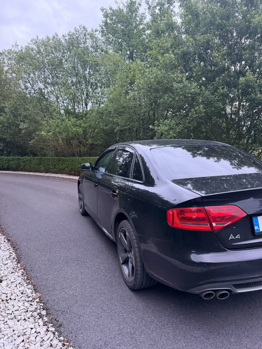Audi A4 2012 - Image 5